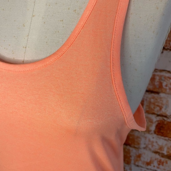 NIKE Dri-fit orange racerback tank top size medium - Picture 2 of 8